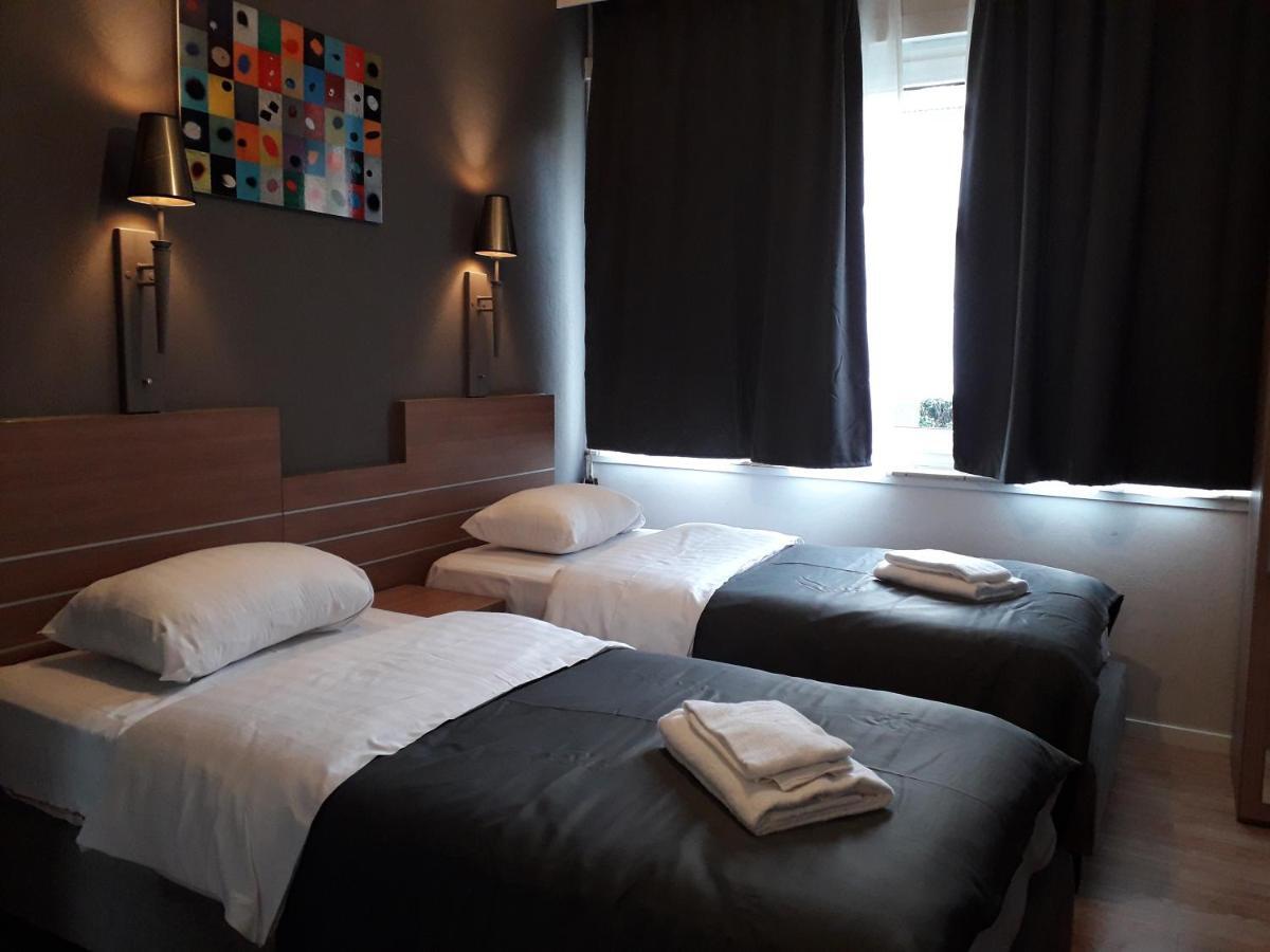 Hotel Auberge Van Strombeek Jette Exterior photo